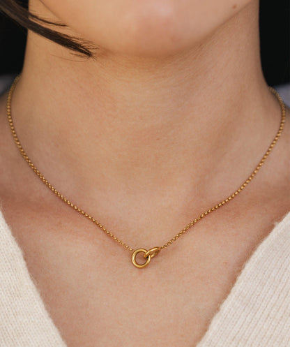 Interlocking Circle Necklace